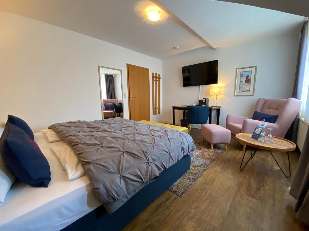 Hafen Hotel Schuetzenhof ブルク・アウフ・フェーマルン エクステリア 写真