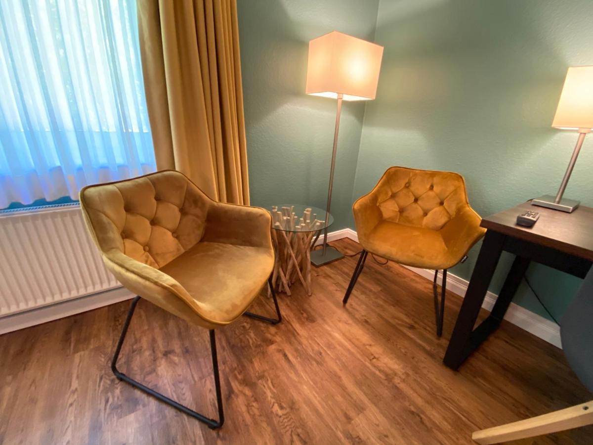 Hafen Hotel Schuetzenhof ブルク・アウフ・フェーマルン エクステリア 写真