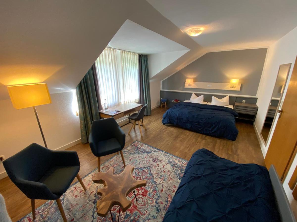 Hafen Hotel Schuetzenhof ブルク・アウフ・フェーマルン エクステリア 写真